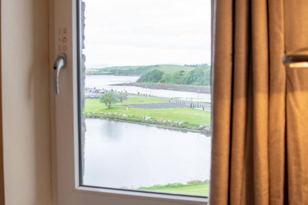 310 - The Carrowbeg At The Harbour Mills By Shortstays Westport Exterior foto